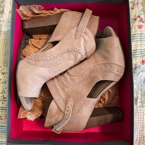 Vince Camuto Suede Booties - Conley